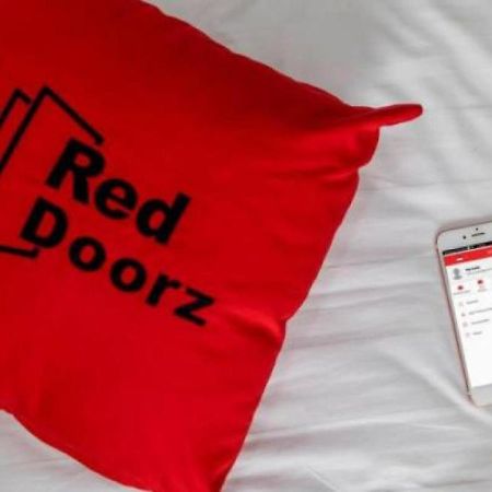 Reddoorz @ Pelita Raya Rappocini Otel Makassar Dış mekan fotoğraf