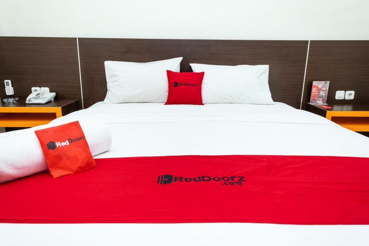 Reddoorz @ Pelita Raya Rappocini Otel Makassar Dış mekan fotoğraf